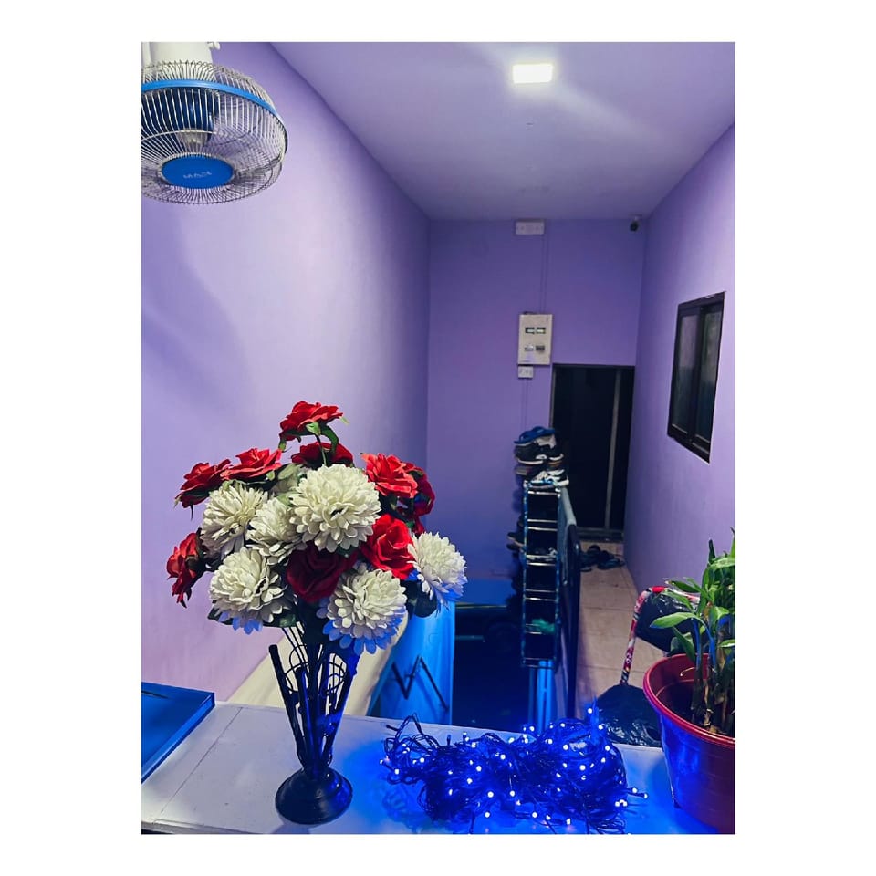 Golden Star Dormitory  Hotel in Mumbai