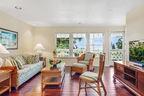 Ohia Kona Estates - An All Suites B&B Hotel in Kalaoa