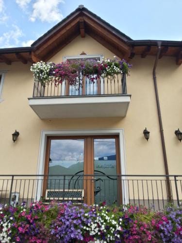 Bellaguarda ROOMS 10min da Tirano Hotel in Province of Brescia