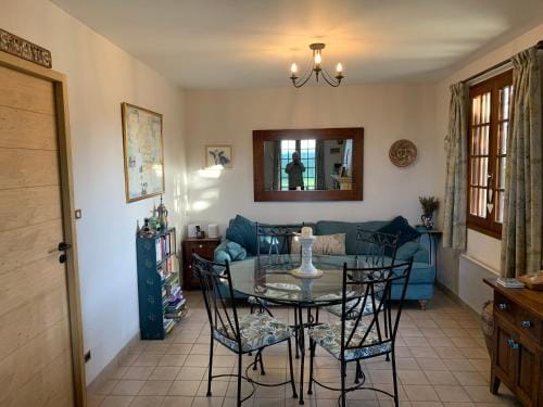 Rue Veillon Hotel in Brittany
