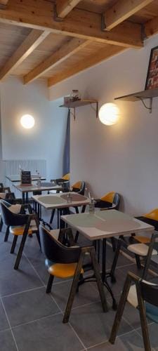 Rue Veillon Hotel in Brittany