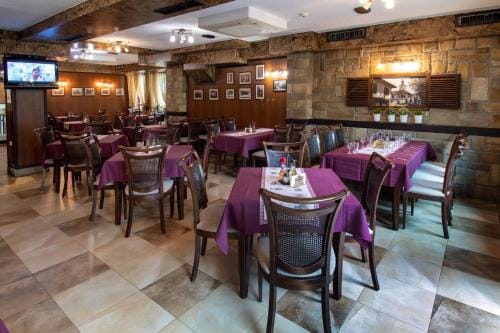 Family Hotel Familia Hotel in Gabrovo, Bulgaria