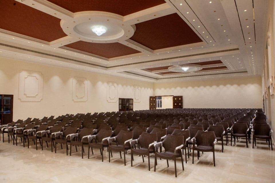 varshinipalace Resort in Tamil Nadu