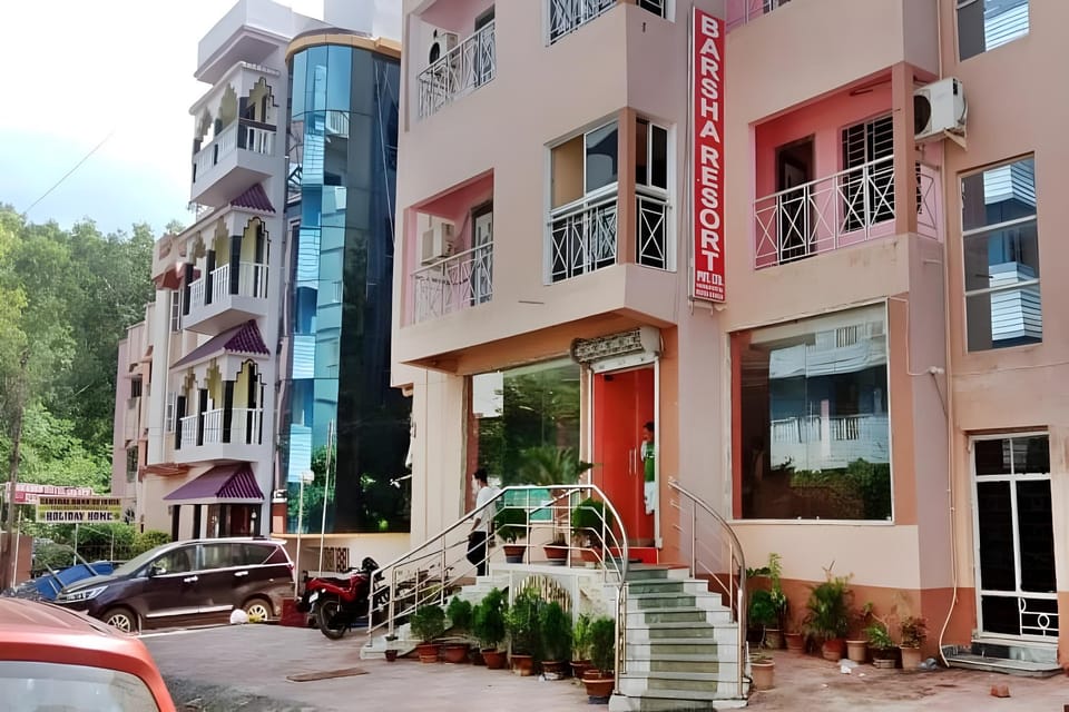 Barsha Resorts Pvt Ltd Hotel in West Bengal