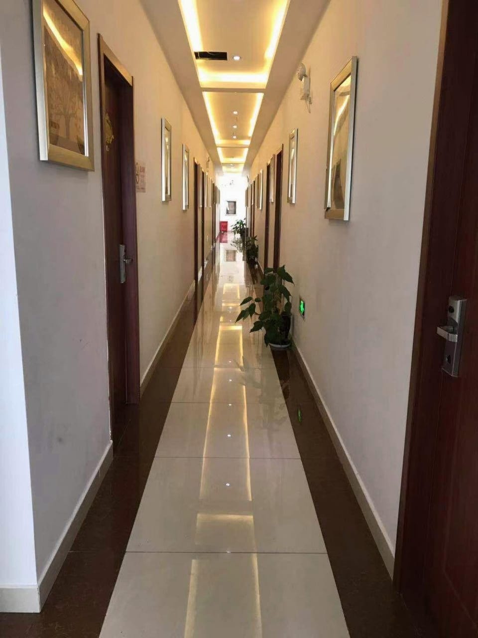 Le8 Business Hotel Hotel in Shanghai