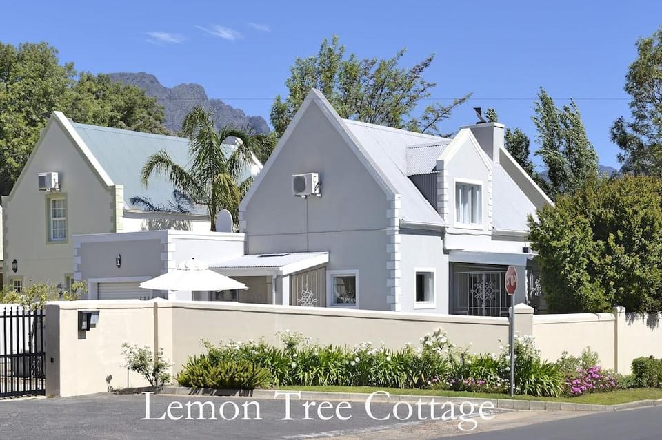 Lemon Tree Cottage Hotel in Franschhoek