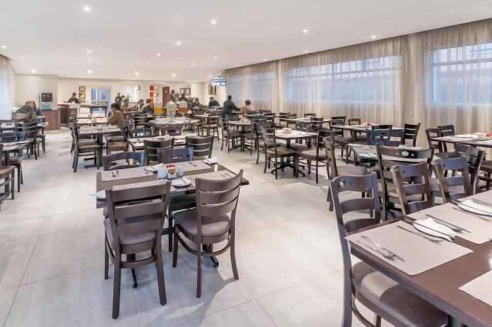 HOTEL SAVOY Hotel in Eastern Cape