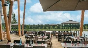 LE BOIS AUX DAIMS Hotel in Morton
