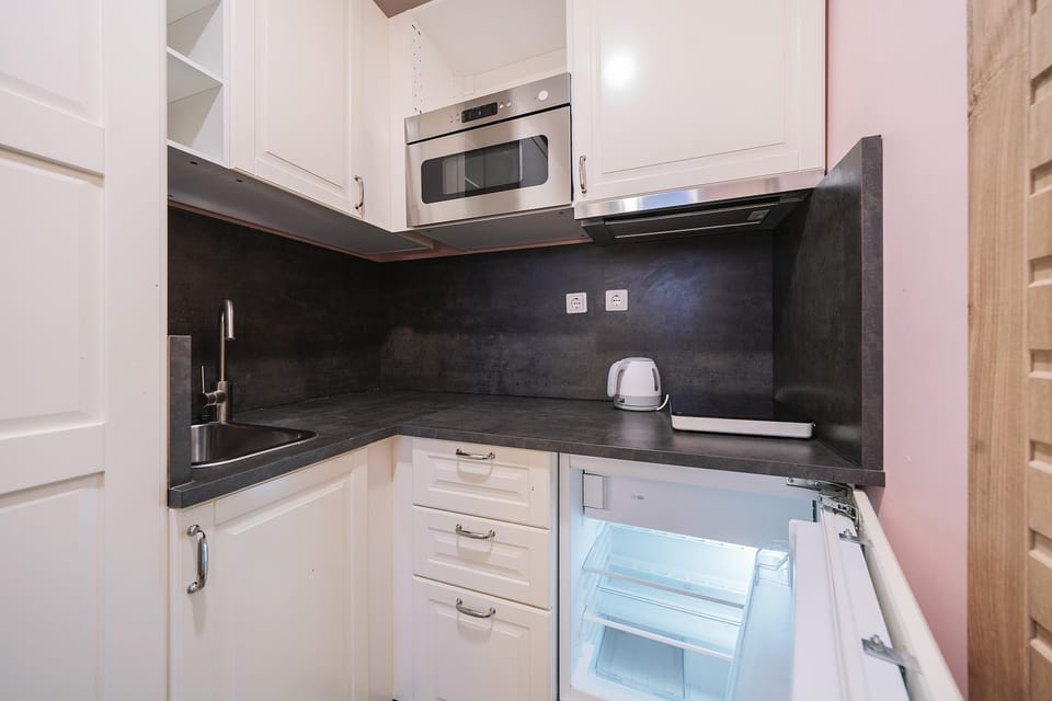 Station Guest House - Lollo Luxury Apartment hotel in Vilnius