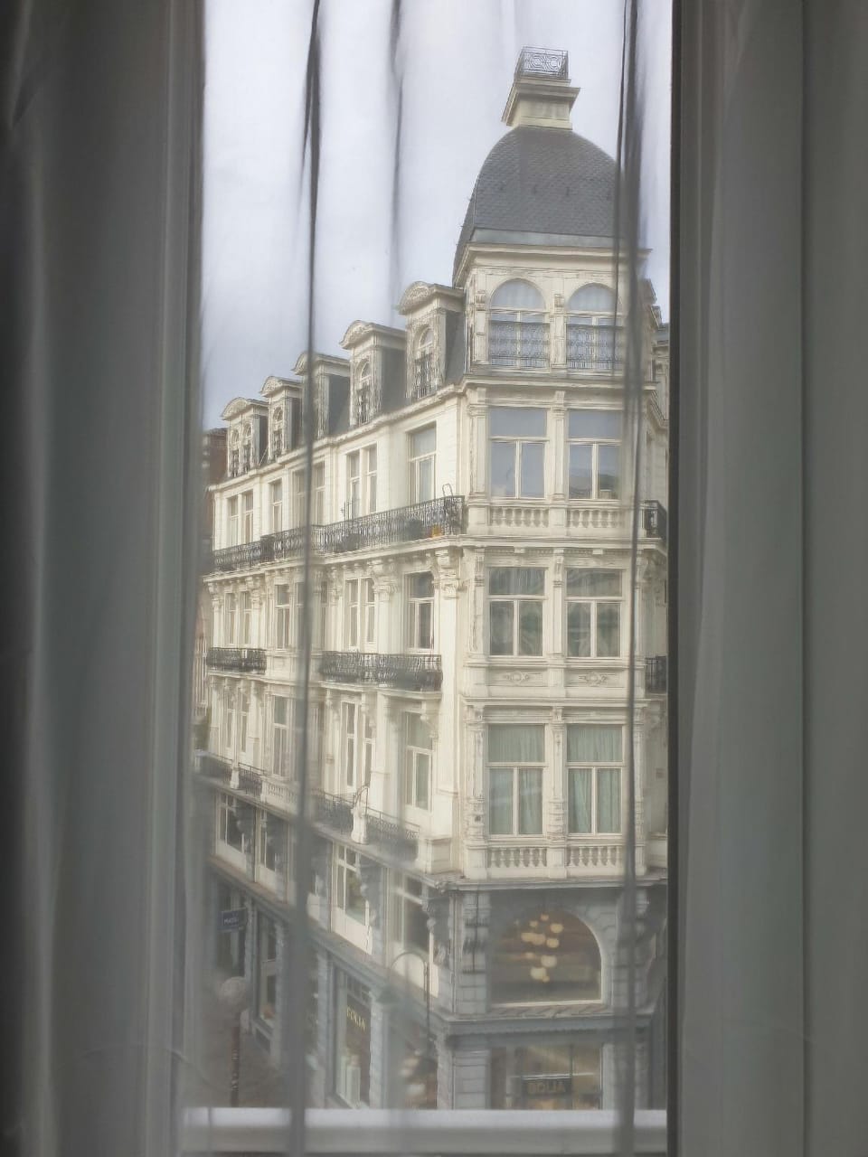 Hotel La Piece Hotel in Brussels