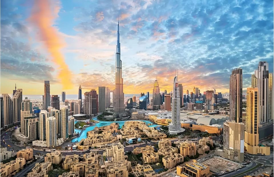 Corniche Street - Stunning Room Hostel in Abu Dhabi