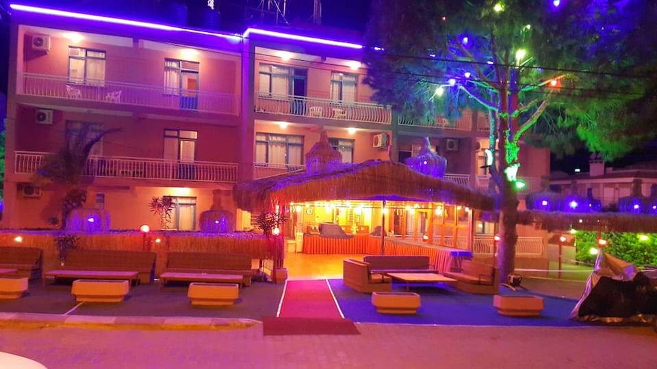 ALBERGO CESME Hotel in Cesme