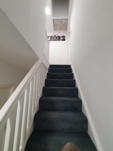 AMH Hotel - Greenford Station Hotel in London Borough of Ealing