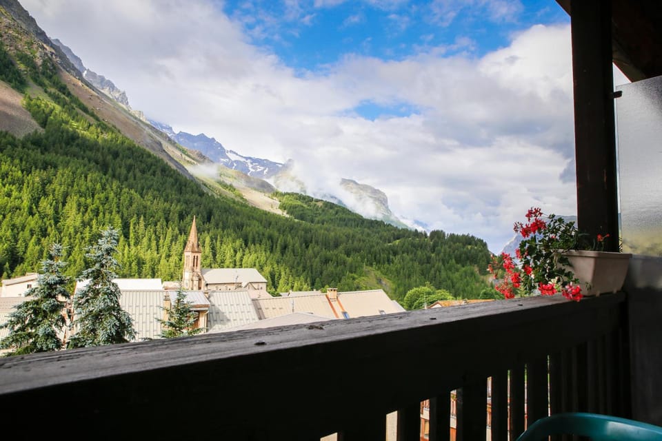Hotel Le Faranchin Hotel in La Grave