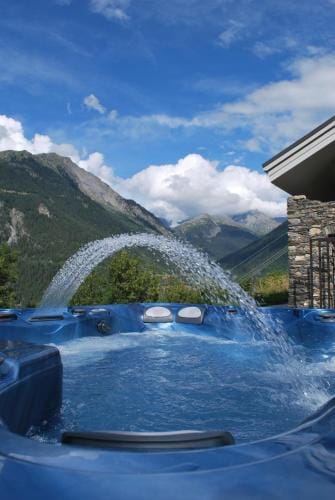 Mineral Lodge & Spa Hotel in Sainte-Foy-Tarentaise