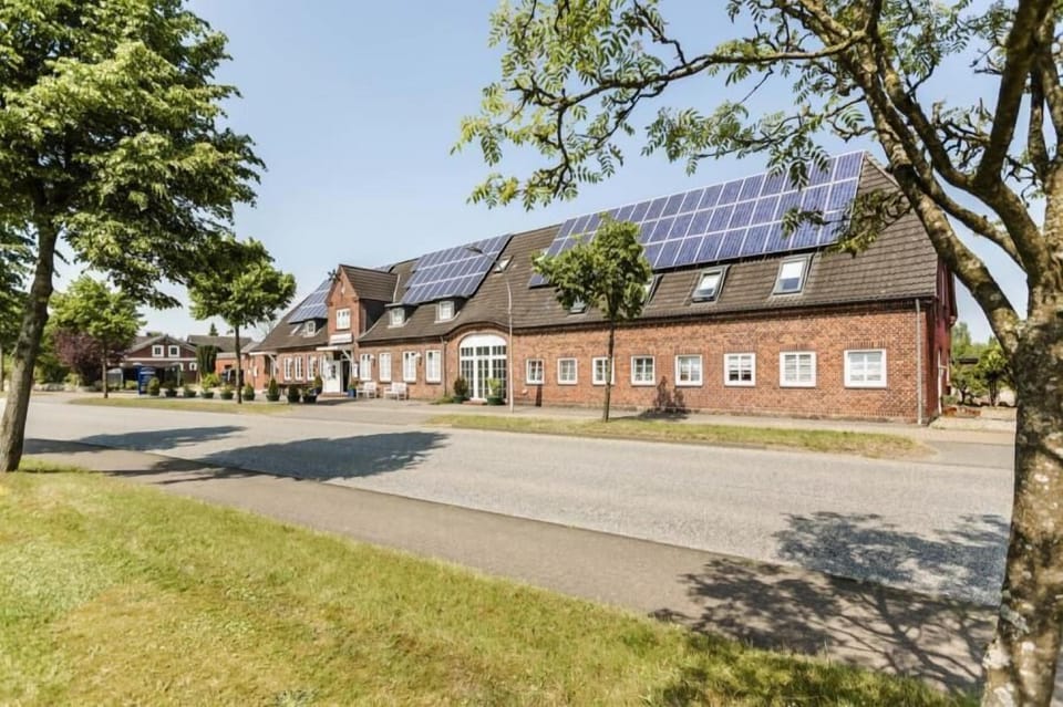 Land-gut-Hotel Westerkrug Hotel in Nordfriesland