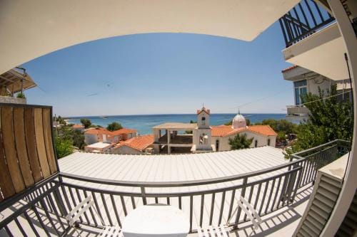 Sappho Plomari Hotel in İzmir Province