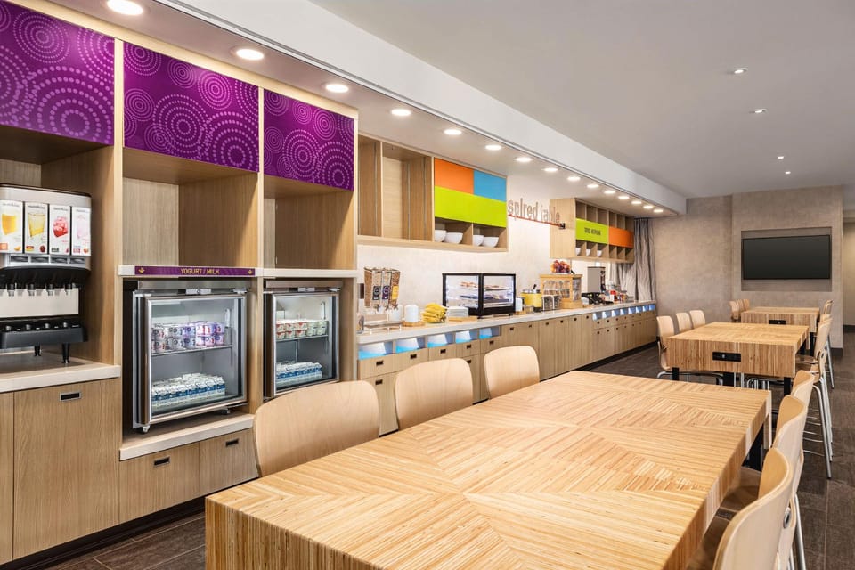 Home2 Suites by Hilton Leesburg Hotel in Catoctin