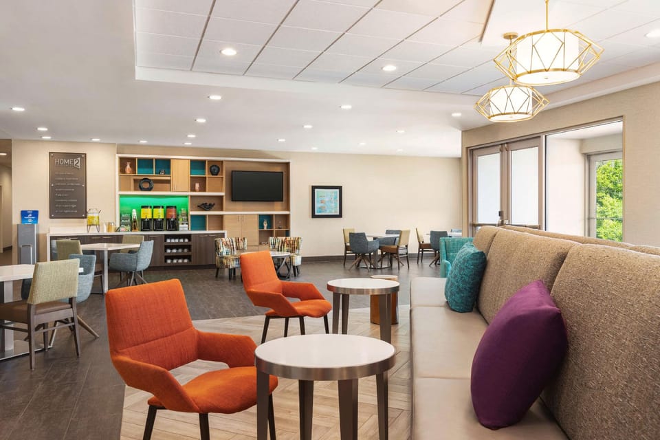 Home2 Suites by Hilton Leesburg Hotel in Catoctin
