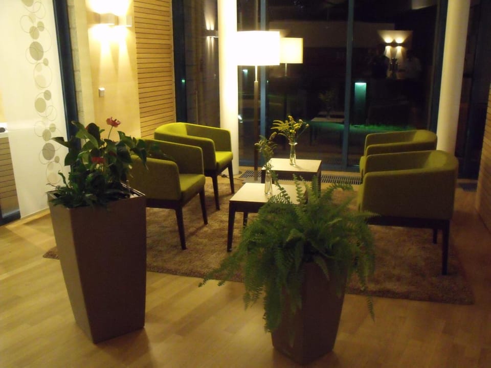 Bar/lounge