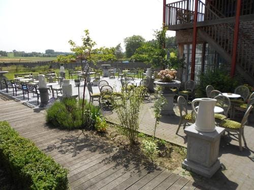 Johan's Lodge Hotel in Flanders