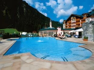 Wellnesshotel ...liebes Rot-Fluh Hotel in Tyrol
