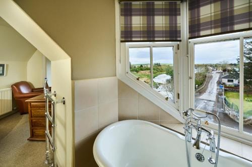 Ulbster Arms Hotel near Thurso Hotel in Scotland