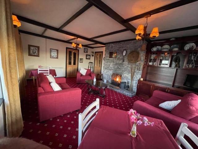 Ard Einne House Bed & Breakfast Hotel in County Clare