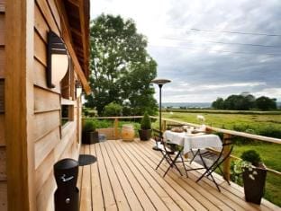 Le Domaine des Pres Verts Suites & Chambres avec Jacuzzi Privatif Hotel in Bourgogne-Franche-Comté