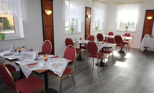 Hotel & Restaurant am Rosenhugel Hotel in Thuringia, Germany