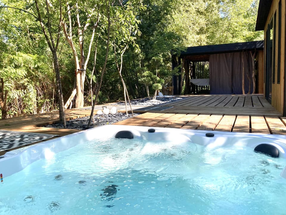 Ecolodge So Wood 33 Lodge in Nouvelle-Aquitaine