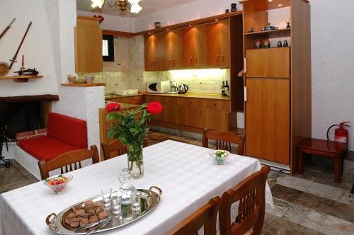 Stratos Villas Hotel in Crete