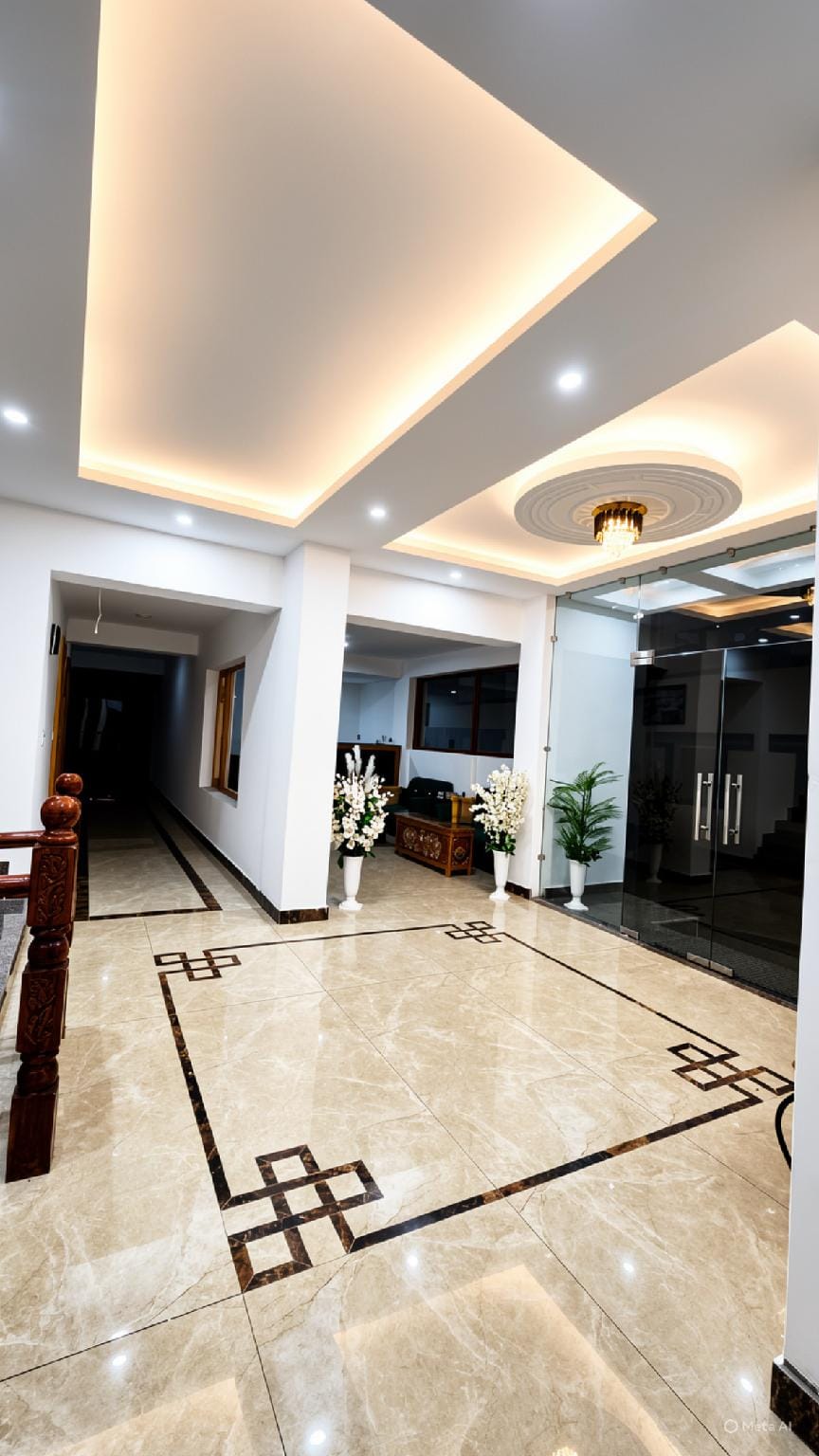 Mountain Palace Inn Hotel in India