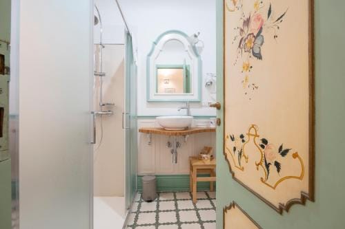 PALAZZO ALESSANDRINI GUEST HOUSE Hotel in Viterbo