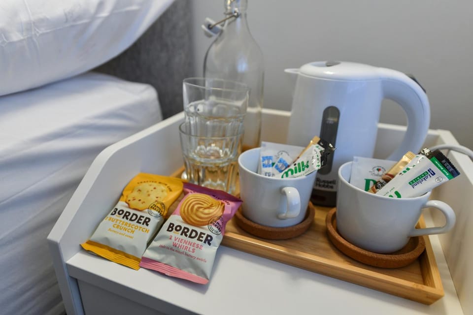 Rooms at Rolleston Hotel in Newark and Sherwood District