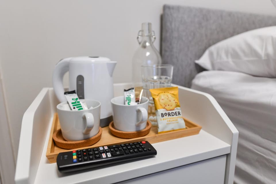 Rooms at Rolleston Hotel in Newark and Sherwood District