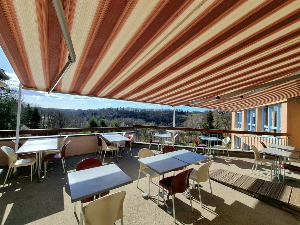 Hotel du Lac Hotel in Auvergne-Rhône-Alpes