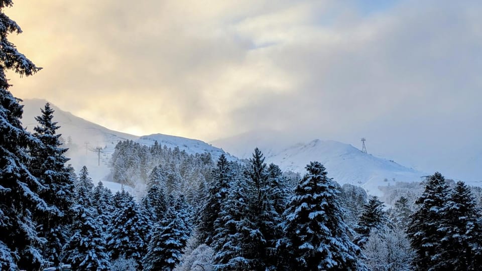 Le Rocher Du Cerf Hotel in Auvergne-Rhône-Alpes