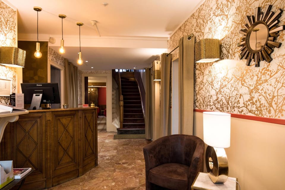Logis Hotel Restaurant de la Poste Hotel in Normandy