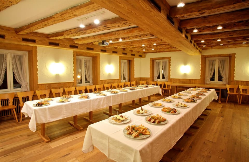 Hotel du Cerf Inn in Canton of Vaud