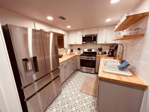 11th Street River House Hotel in Bandera