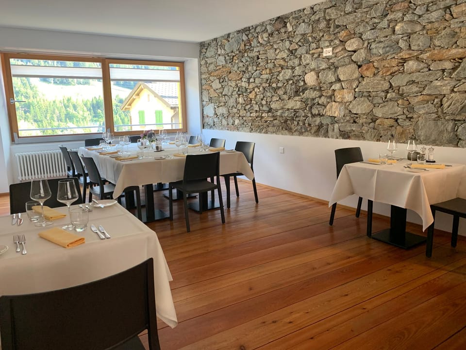 Bed&bike Tremola San Gottardo Hotel in Airolo