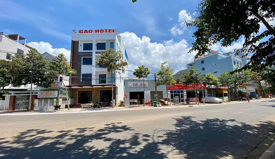 GẠO HOTEL ★★  Hotel in Ba Ria - Vung Tau