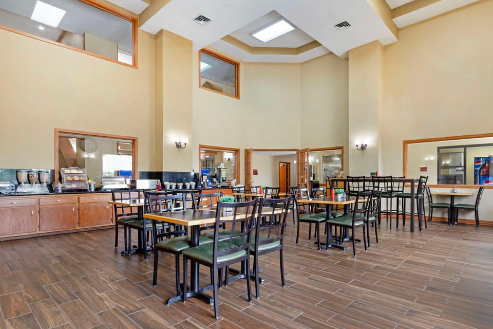 Best Western Locust Grove Inn & Suites Hotel in Ozark Mountains