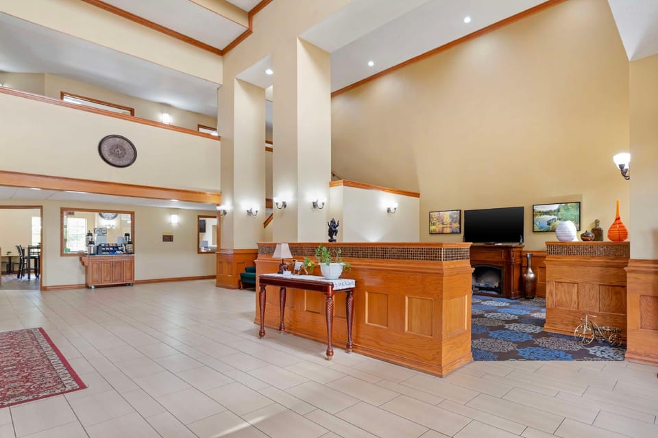 Best Western Locust Grove Inn & Suites Hotel in Ozark Mountains