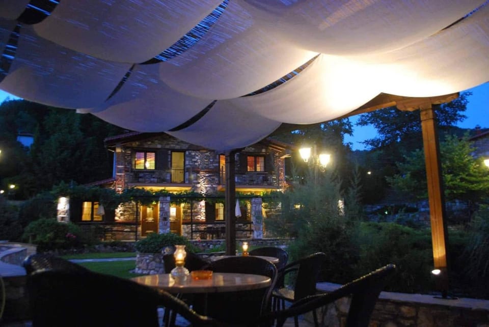 Tzivaeri Hotel in Decentralized Administration of Macedonia and Thrace