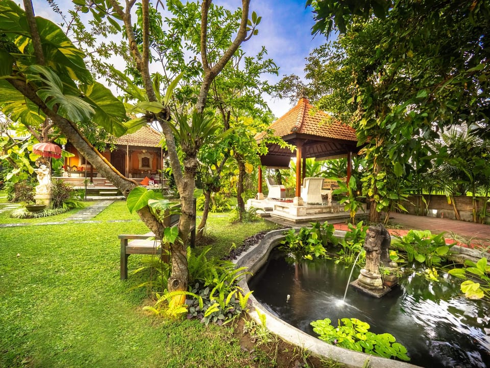 Tiis Garden Puri Villas Resort in Sukawati