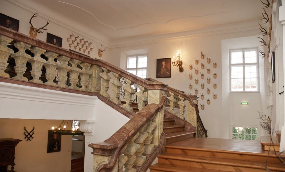 Schlosshotel Mailberg Hotel in South Moravian Region