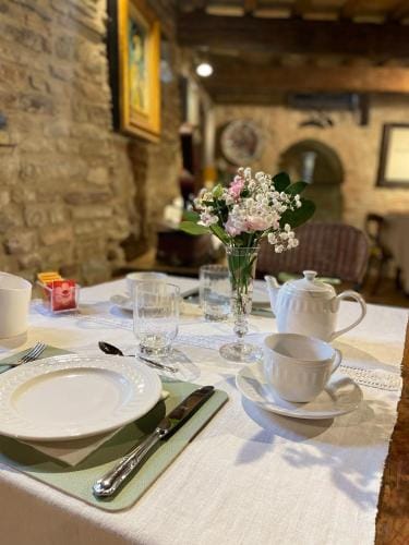 Corte Landriani Hotel in Marche