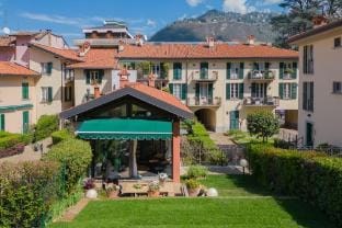 Vico Garden-203 in Como Hotel in Como